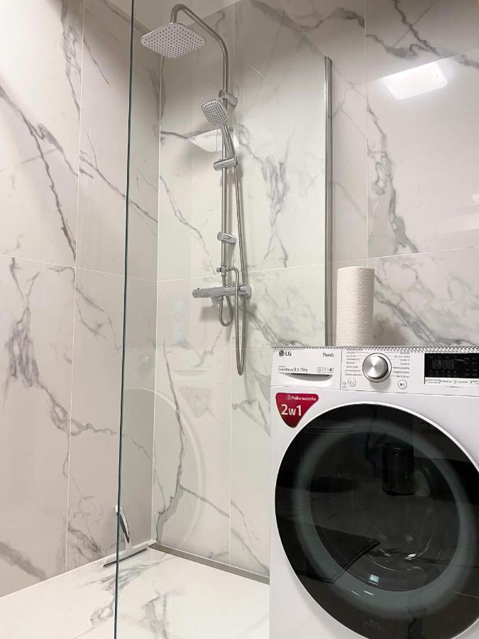 Cool'S Apartment 弗罗茨瓦夫 外观 照片